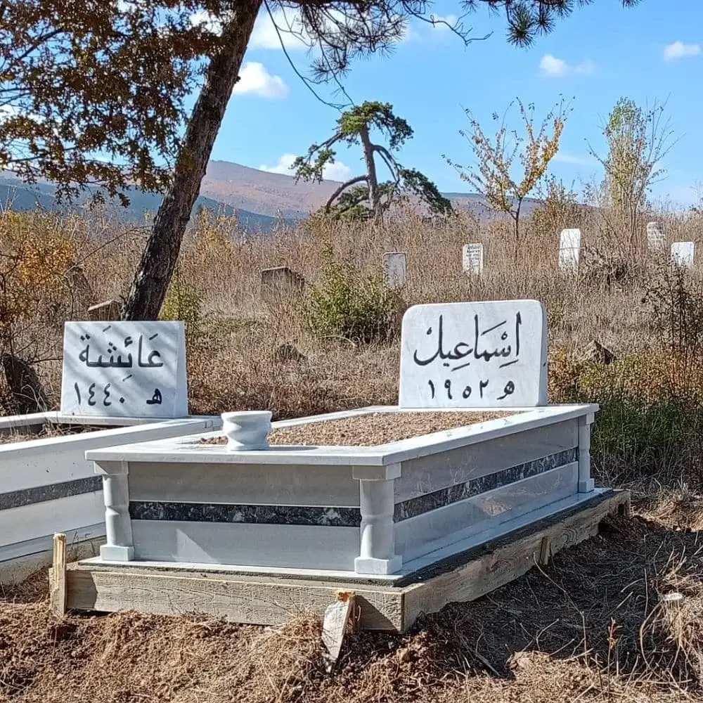Kütahya'da yapılan mermer mezar